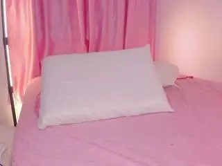 Camsoda Adult Webcam of emaboobss