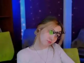Camsoda Sex Cam of luna-tin