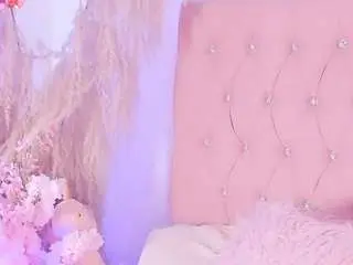 Camsoda Free Live Porn of carlawet18