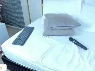 Camsoda Free Live Porn of amor-smith