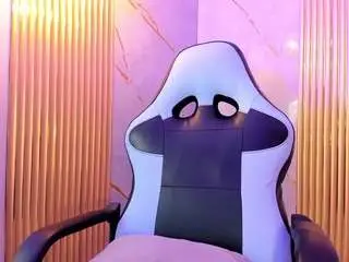 allyson-cute from camsoda