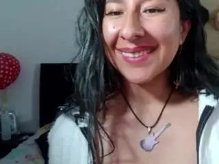 malishka20 from camsoda