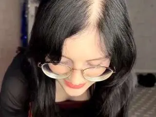 audreyviau from camsoda