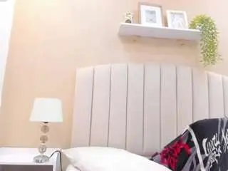 Camsoda Free Live Porn of mia-thompson-1