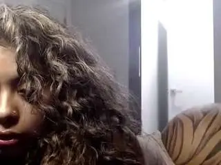 Camsoda Watch Live Sex Cams of iluvjuicy247