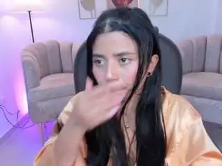 Camsoda Free Live Porn of issi-loren