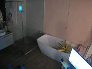 Camsoda Sex Chat of voyeurcam-casa-salsa-bathroom-2