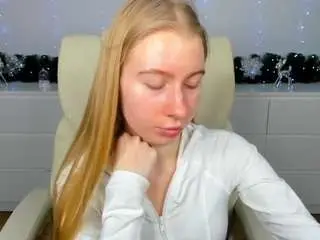 Camsoda Nude Webcam of alinablond