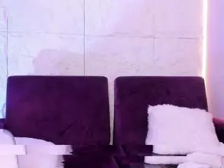 Camsoda Nude Webcam of lovelyeyess