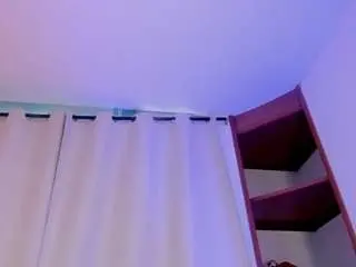 vaioleth-adams from camsoda