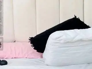 Camsoda Private Sex Chat of saray-cum