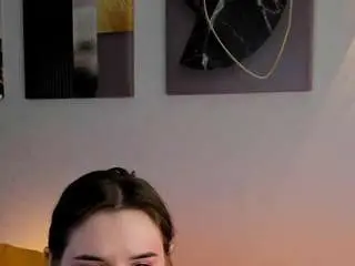 Camsoda Free Live Porn of ronnie-rav