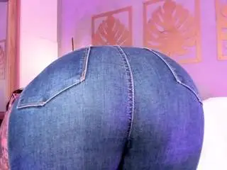 majo-rose from camsoda