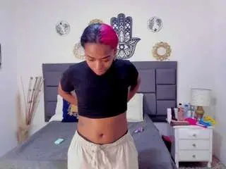 Camsoda Sex Cam of macarena-williamss