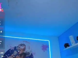 Camsoda Adult Webcams of cristal-horny19