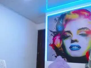 Camsoda Watch Live Sex Cams of cristal-horny19