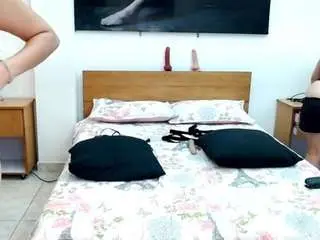 lunaandmalorybrag from camsoda