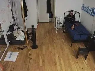 voyeurcam-celticiron-01 from camsoda