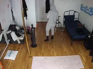 Camsoda Adult Webcams of voyeurcam-celticiron-01