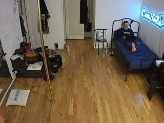 Camsoda Adult Webcams of voyeurcam-celticiron-01