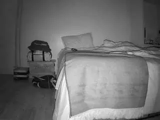 Camsoda Free Porn Cam of voyeurcam-celticiron-01