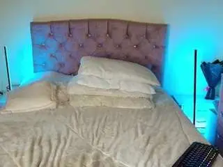 Camsoda Watch Live Sex Cams of alinna-1