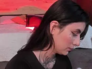 Camsoda Free Porn Cam of valneeko