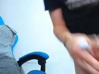 Camsoda Free Live Porn of klylls-squirt