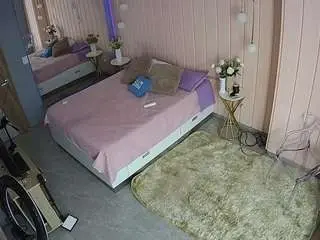 Camsoda Private Sex Chat of voyeurcam-casa-salsa-bedroom-2