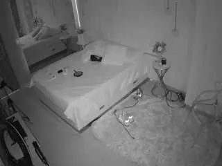 Camsoda Live Sex Cam of voyeurcam-casa-salsa-bedroom-2