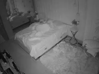 Camsoda Live Sex Cam of voyeurcam-casa-salsa-bedroom-2