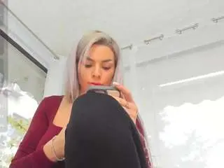 Camsoda Free Porn Cam of russian-ava