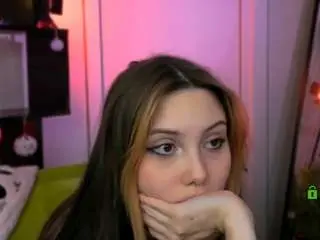 flora-nyx from camsoda