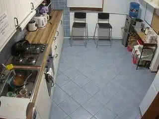 Camsoda Live Sex Cam of voyeurcam-julmodels-kitchen-2