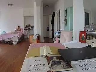 Camsoda Adult Webcam of voyeurcam-celticiron-02