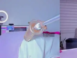 Camsoda Adult Webcams of abigail-girl