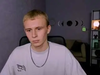 mister-dekker from camsoda