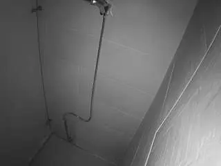 Camsoda Nude Webcam of voyeurcam-jb-shower-1