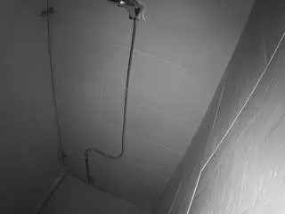 Camsoda Private Sex Chat of voyeurcam-jb-shower-1