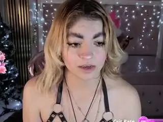 Camsoda Nude Webcam of lili-conor-s