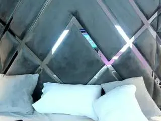 Camsoda Adult Webcams of mia-evansx