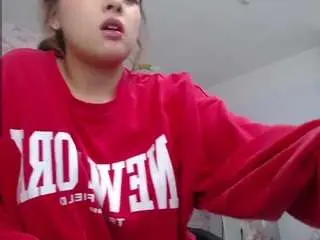 Camsoda Nude Webcam of mia-foster-t