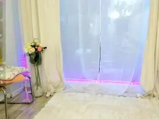 selena-reeves from camsoda