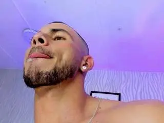 Camsoda Nude Webcam of dylanjacobxx