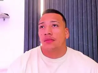 Camsoda Live Porn of max-turner1