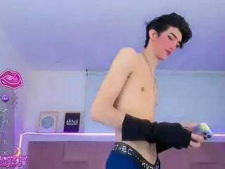 Camsoda Nude Webcam of babyalejaa