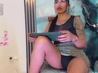 Camsoda Watch Live Sex Cams of khiara-moretti