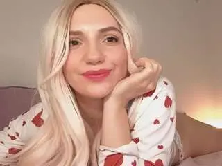 Camsoda Free Live Porn of kris-kiskis