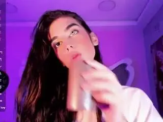 biancaleah from camsoda