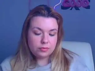 Camsoda Nude Webcam of tinahollycotter